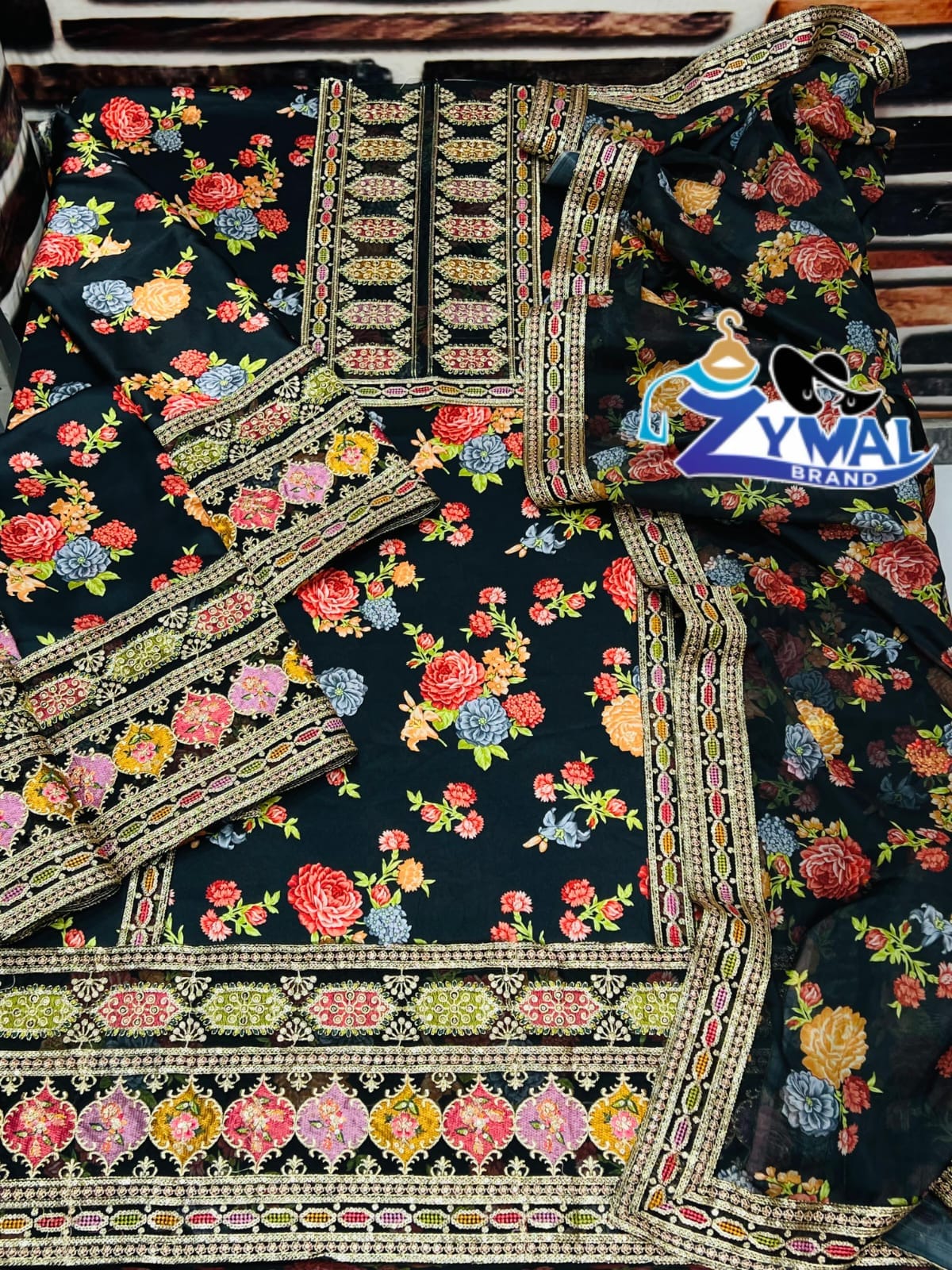 ZB Sk.010A – Winter 2026 Silk Shamooz 3Pc Printed & Embroidered Suit